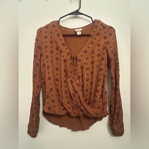🤎 Mossimo Supply Co. 🤎Rust Patterned Blouse